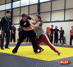 Ilona Bito uproots opponent