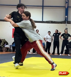 Ilona Bito uproots opponent